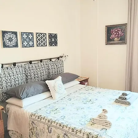 Private And Bathroom Close To Piazzale Roma In Venice